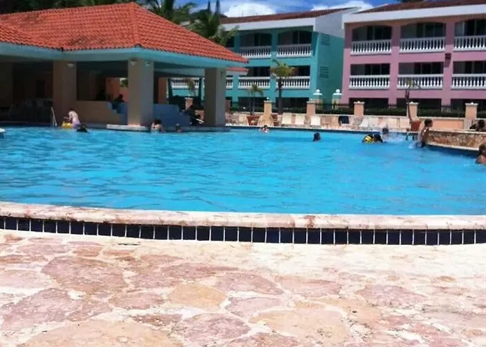 Costa Dorada Beach Resort & Villas